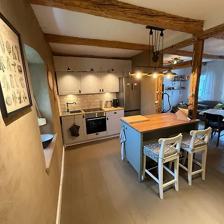 Cozy Little House *